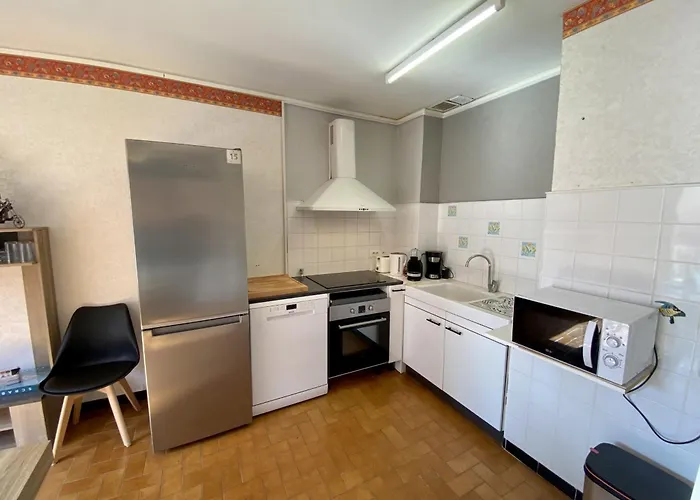 Apartamento T3 Avec Clim Et Wifi A 100m De La - Parking Inclus - 6 Pers. - Fr-1-795-34 *